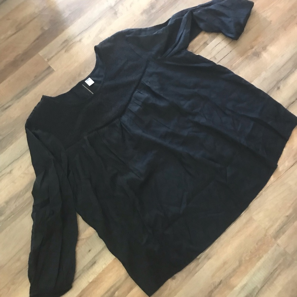 XXL Old Navy black top